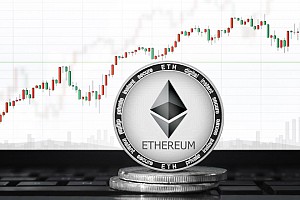 Bất chấp sự biến động giá của ETH, Cá voi Ethereum vẫn tiếp tục hold mạnh mẽ