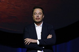Elon Musk tweet “SpaceX sẽ đưa Dogecoin lên Mặt trăng”, giá DOGE lập tức tăng 10%