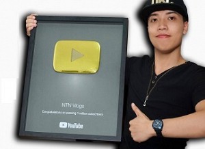 Nguyễn Thành Nam Youtuber Việt sở hữu 4 nút vàng Youtube & hơn 1,3 tỷ lượt xem