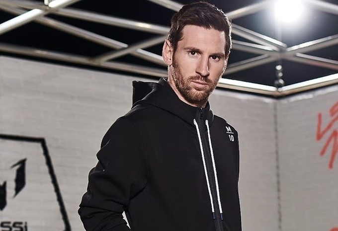 Phong cách thời trang nam tính và khối tài sản đáng nể của Lionel Messi - 21