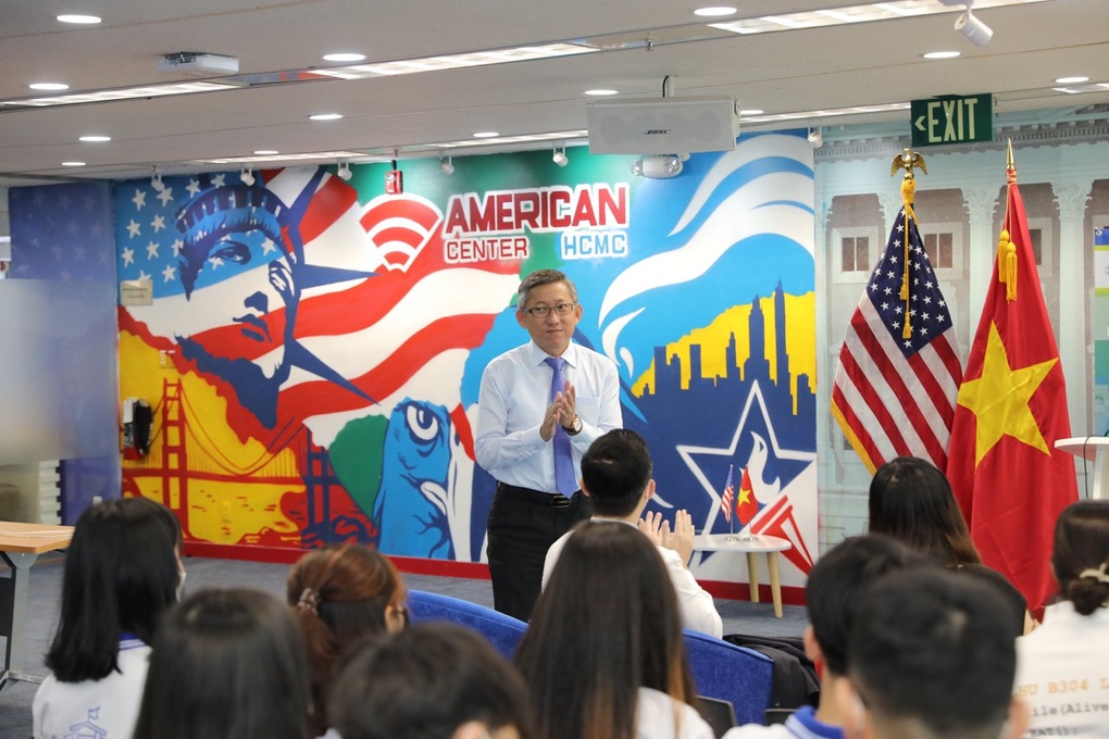 Trà giảm âu lo, tủ đồ thông minh và những dự án khởi nghiệp táo bạo của sinh viên - 5 Trà giảm âu lo, tủ đồ thông minh và những dự án khởi nghiệp táo bạo của sinh viên - 5