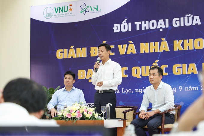 Giám đốc ĐH Quốc gia Hà Nội đối thoại với hơn 200 nhà khoa học trẻ - 4 Giám đốc ĐH Quốc gia Hà Nội đối thoại với hơn 200 nhà khoa học trẻ - 4