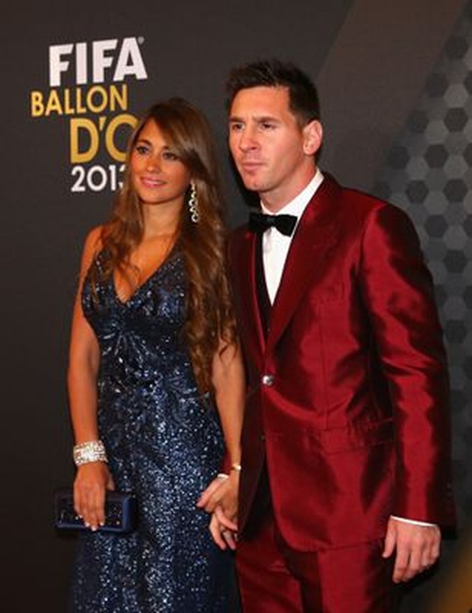 Phong cách thời trang nam tính và khối tài sản đáng nể của Lionel Messi - 12 Phong cách thời trang nam tính và khối tài sản đáng nể của Lionel Messi - 12